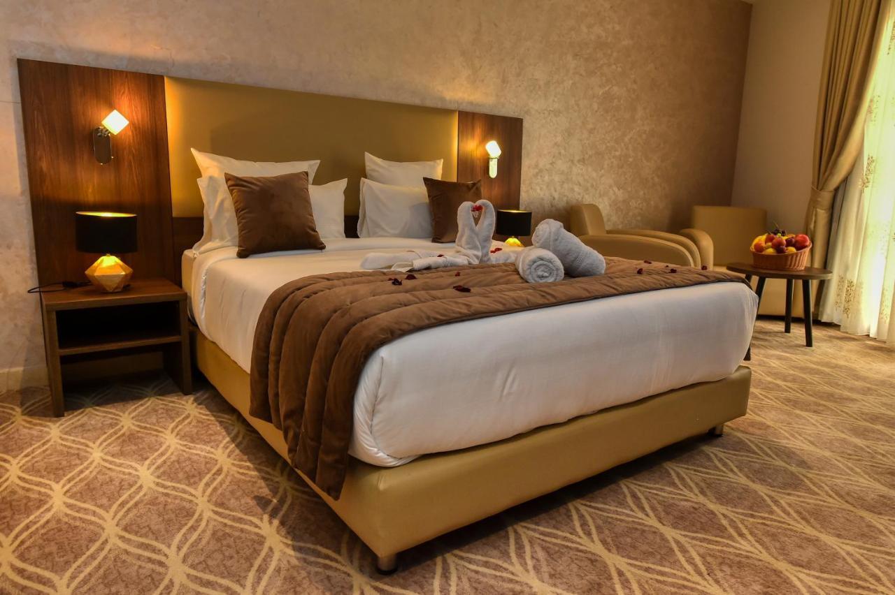 Mf Hotel Oran Bir El Djir Zewnętrze zdjęcie