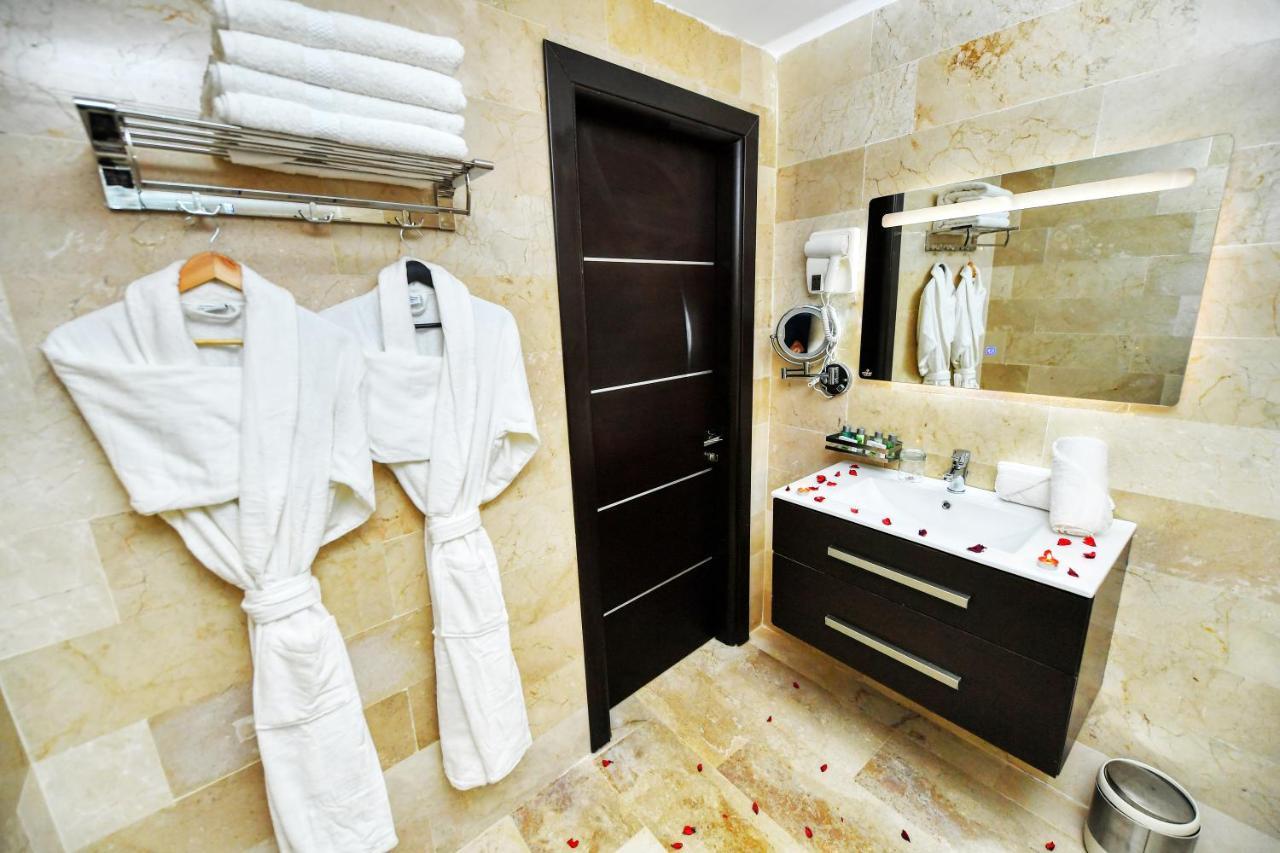 Mf Hotel Oran Bir El Djir Zewnętrze zdjęcie