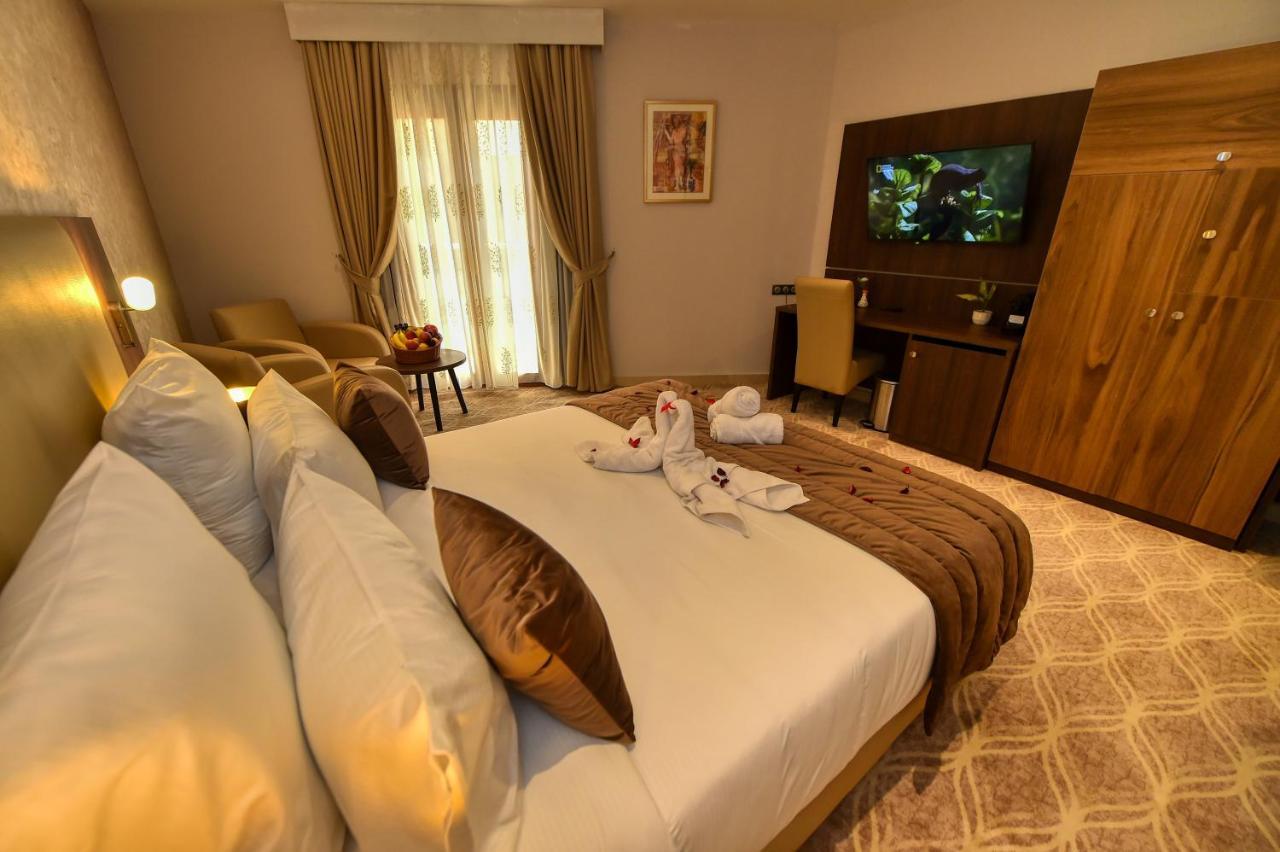 Mf Hotel Oran Bir El Djir Zewnętrze zdjęcie