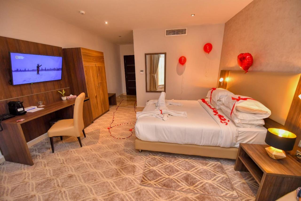 Mf Hotel Oran Bir El Djir Zewnętrze zdjęcie